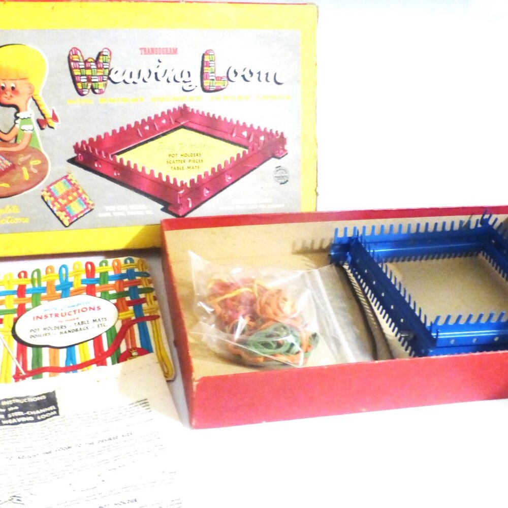 1954 Adjustable WEAVING LOOM Vintage Linen Hand Knitted Pot Holders Table Mats - Picture 8 of 13
